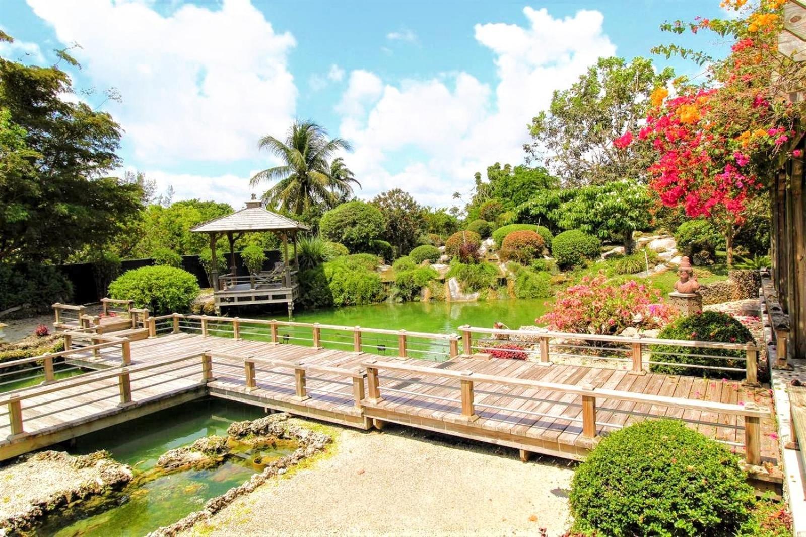 Exclusive Lake Tiny House In Beautiful Japanese Garden Homestead Bagian luar foto
